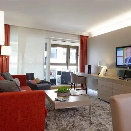 Aparthotel Résidence Alma Marceau Parigi