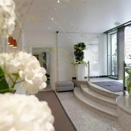 Résidence Alma Marceau 4* Parigi