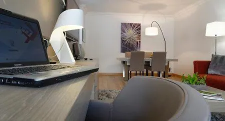 Aparthotel Résidence Alma Marceau 4*