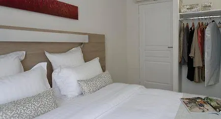 Résidence Alma Marceau Aparthotel