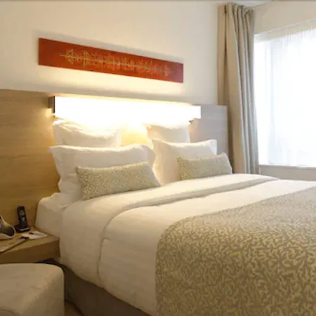 Résidence Alma Marceau Aparthotel 4*