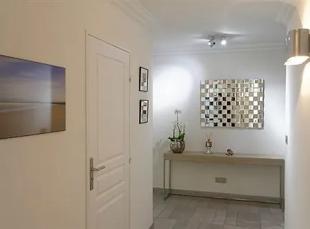 Résidence Alma Marceau Aparthotel 4*